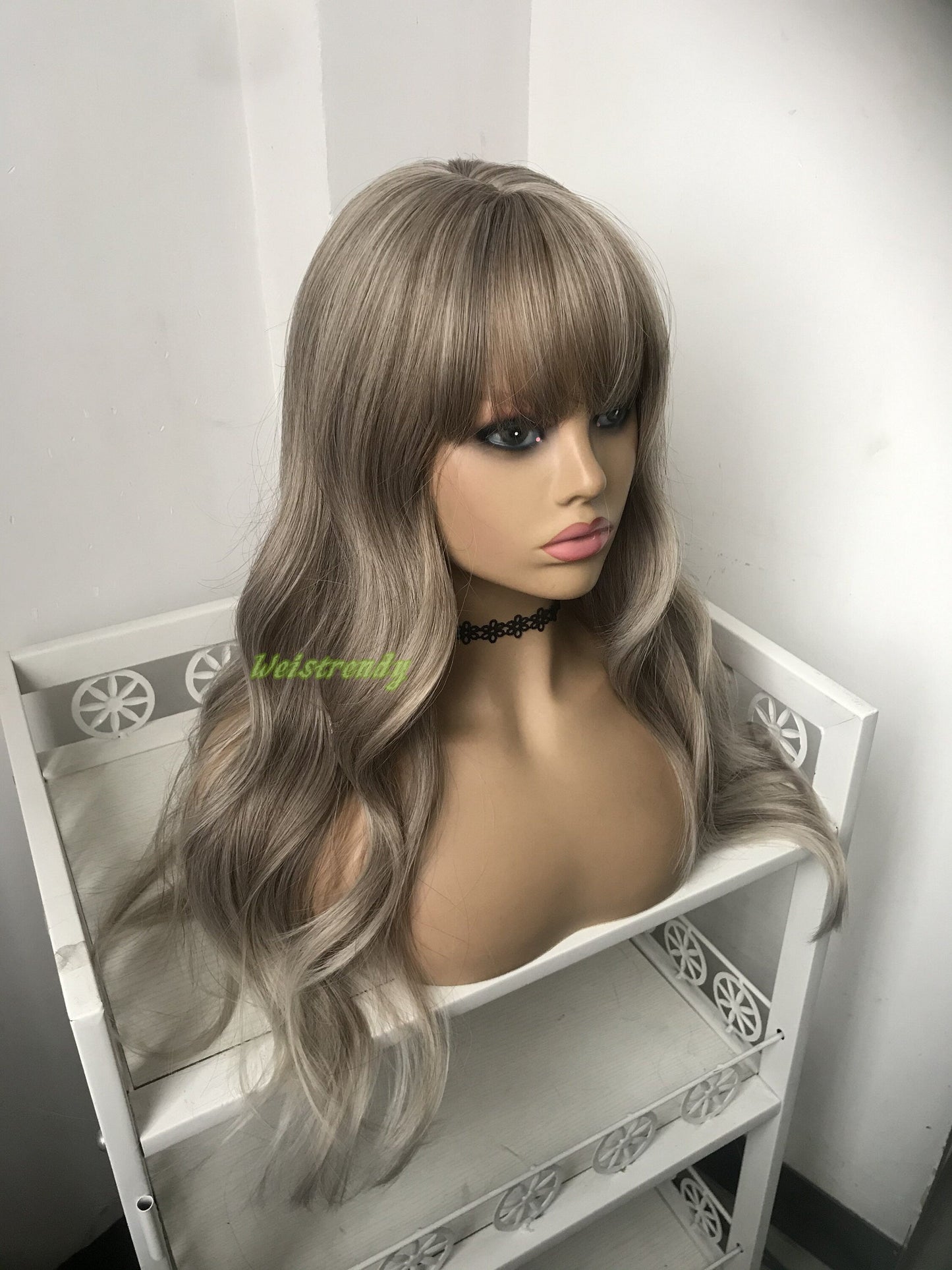 Mixed Brown Blonde Ombre Platinum Blonde Long Wavy Wigs with Fringes/Bangs Synthetic Wigs Heat Safe