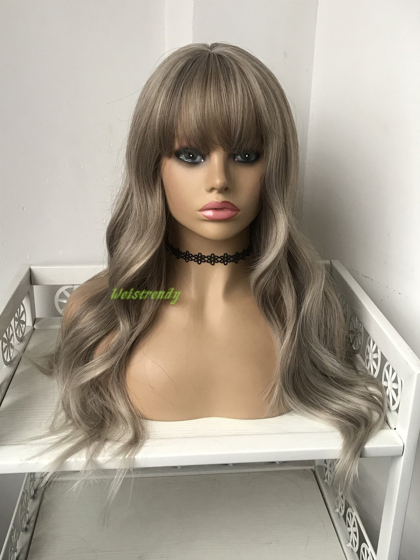 Mixed Brown Blonde Ombre Platinum Blonde Long Wavy Wigs with Fringes/Bangs Synthetic Wigs Heat Safe