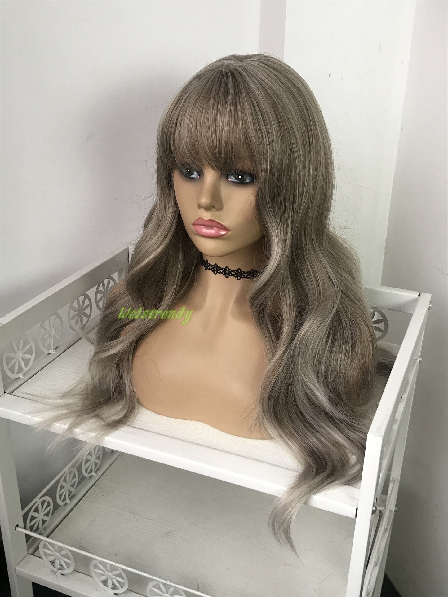 Mixed Brown Blonde Ombre Platinum Blonde Long Wavy Wigs with Fringes/Bangs Synthetic Wigs Heat Safe