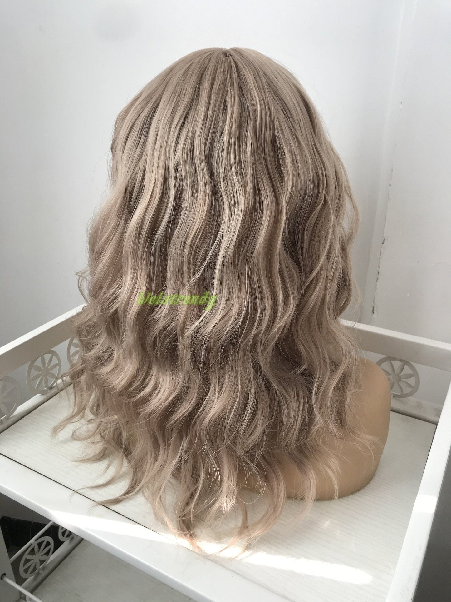 Mixed Brown Blonde Medium Length Wavy Curly Wigs with Fringes/Bangs Synthetic Wigs Heat Safe