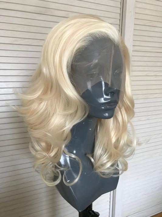 613 Blonde Medium Length Waves Hair Synthetic Soft Swiss Lace Frontal Wig Free Part Heat Friendly