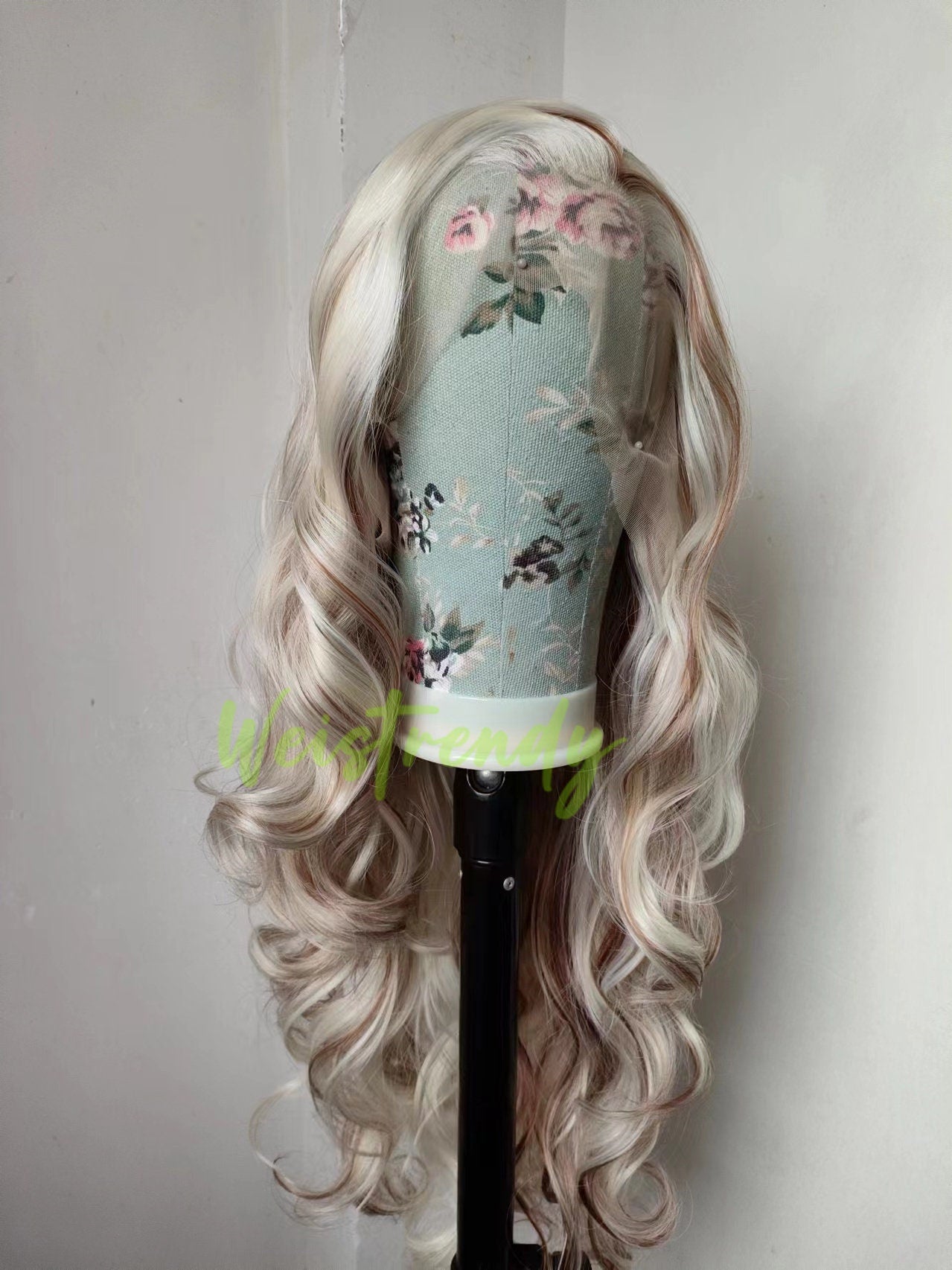 Mixed Blonde Brown Long Curls Wavy Wigs Premium Synthetic Fibre Heat Safe Glueless Lace Frontal Wig