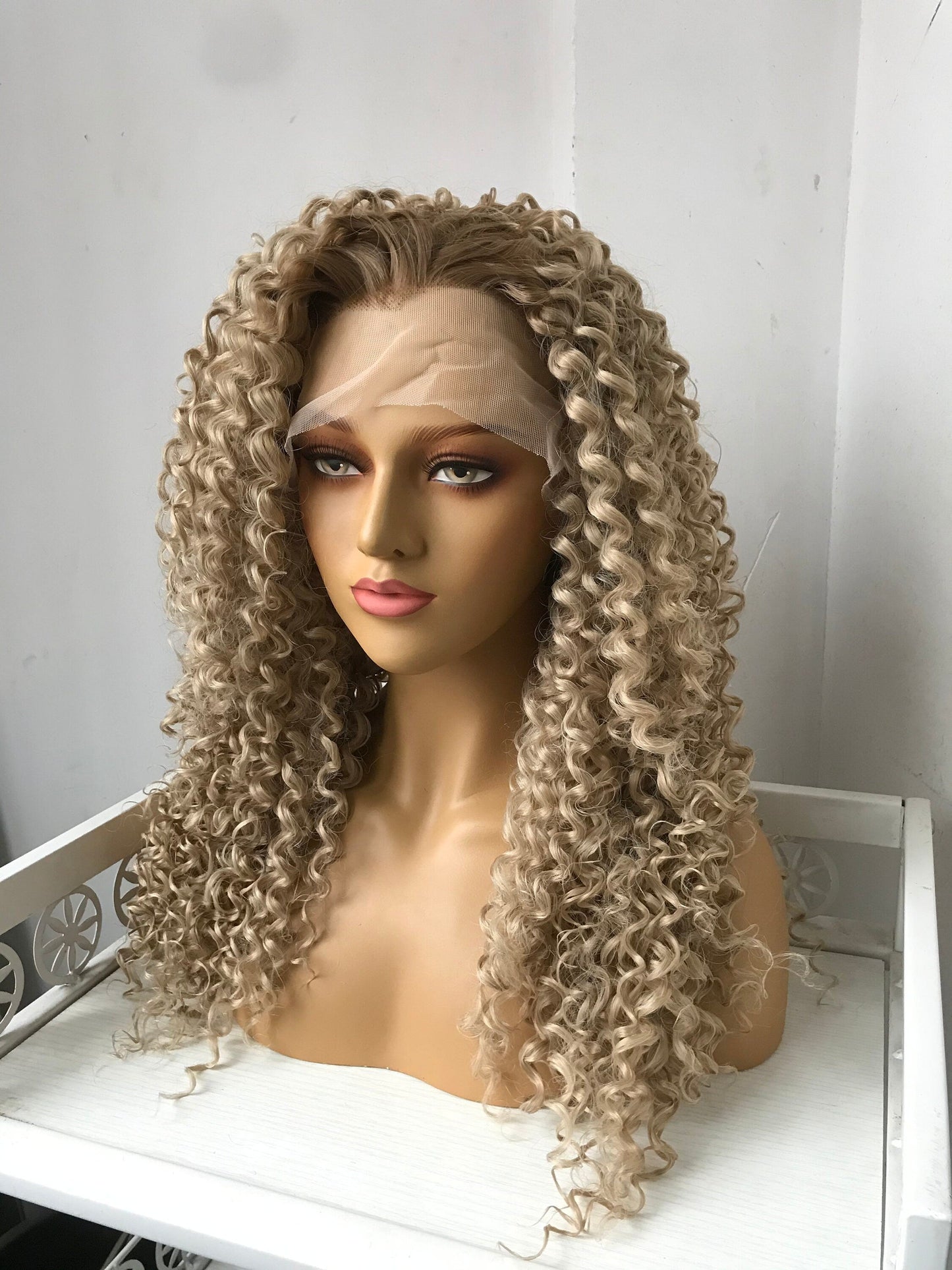 Dark Roots Ombre Ash Blonde Long Afro Curly Wigs Premium Synthetic Hair Wigs Daily Wigs
